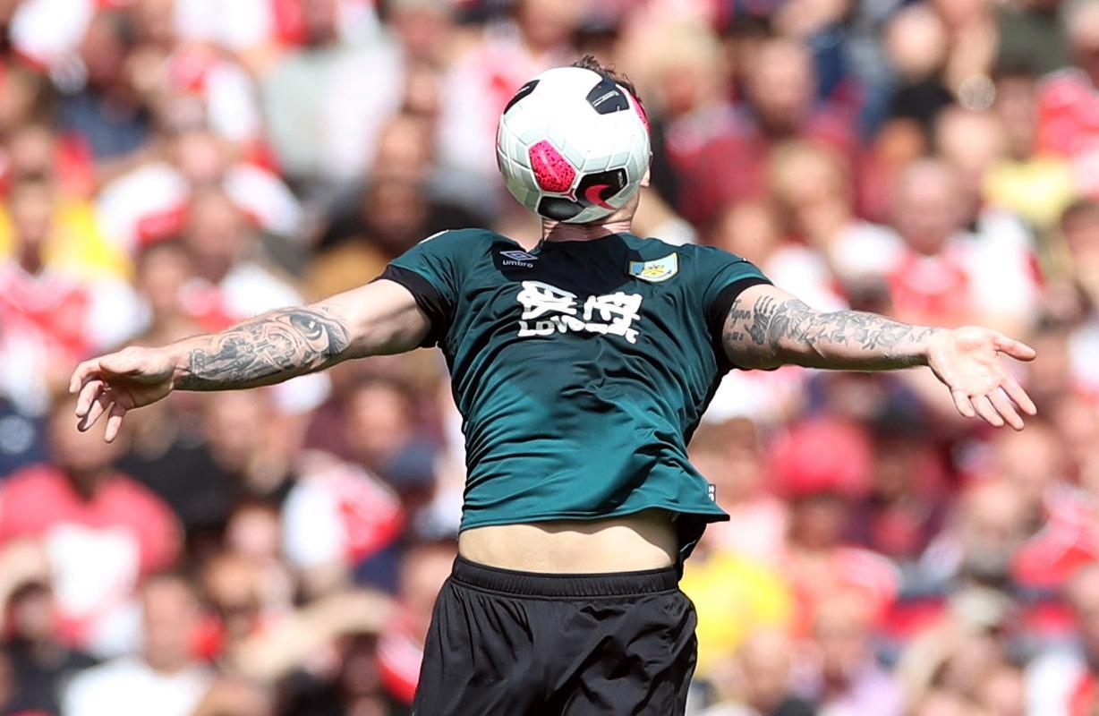 Jiuyou Sports-里尔训练开放日，转会期迎来里程碑引欢呼，亚冠在即，阵容厚度经受考验的简单介绍